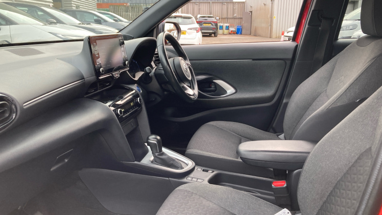 Toyota Yaris Cross 1.5 Hybrid Design 5dr CVT Hybrid Estate